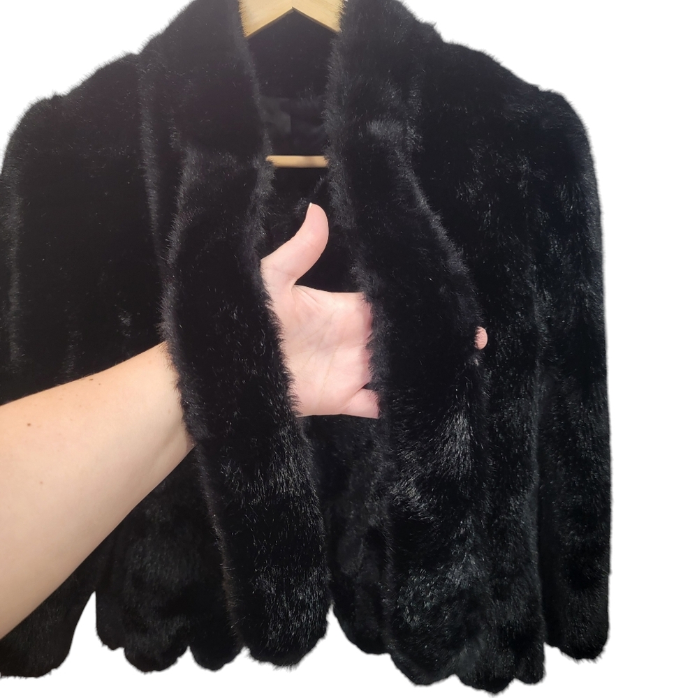 Vintage Xcentrix Women's Faux Fur Coat Black Formal Cropped Winter Jacket - Picture 5 of 16